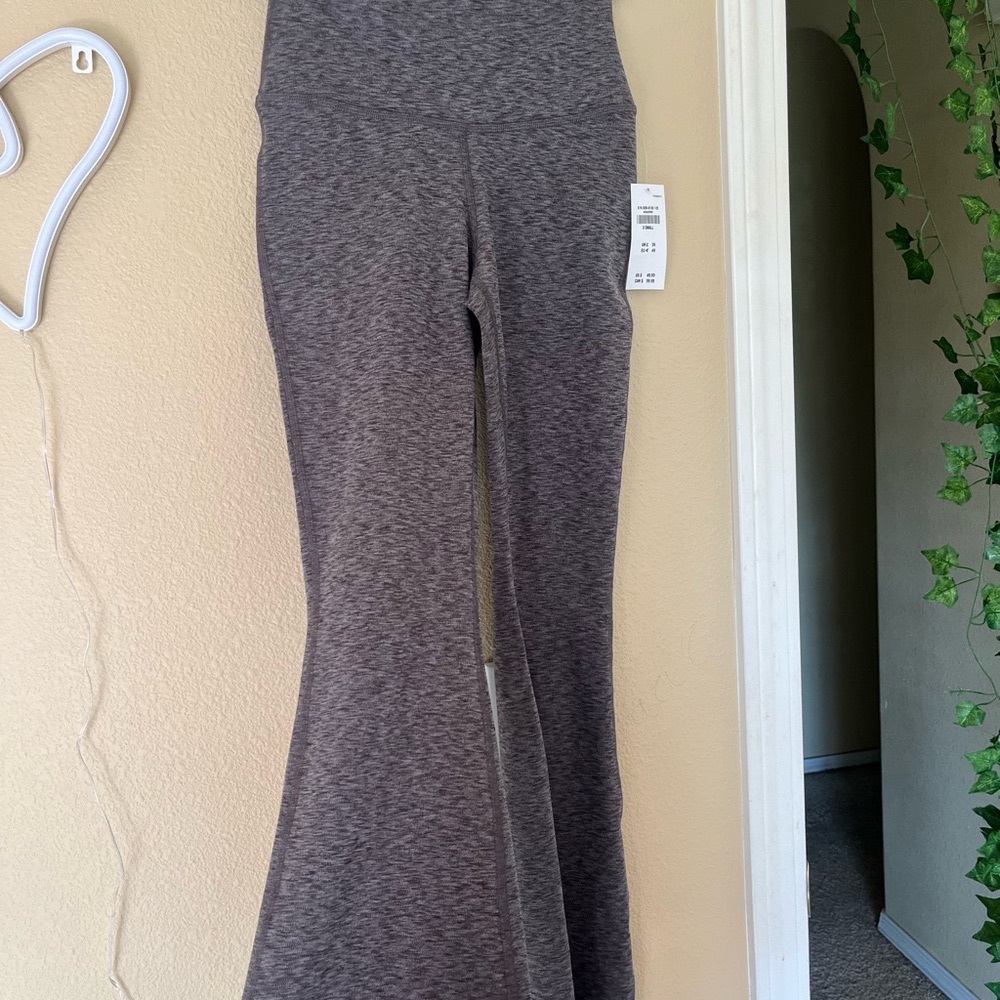 Gilly Hicks Recharge Pants Women’s Size XS new with tags